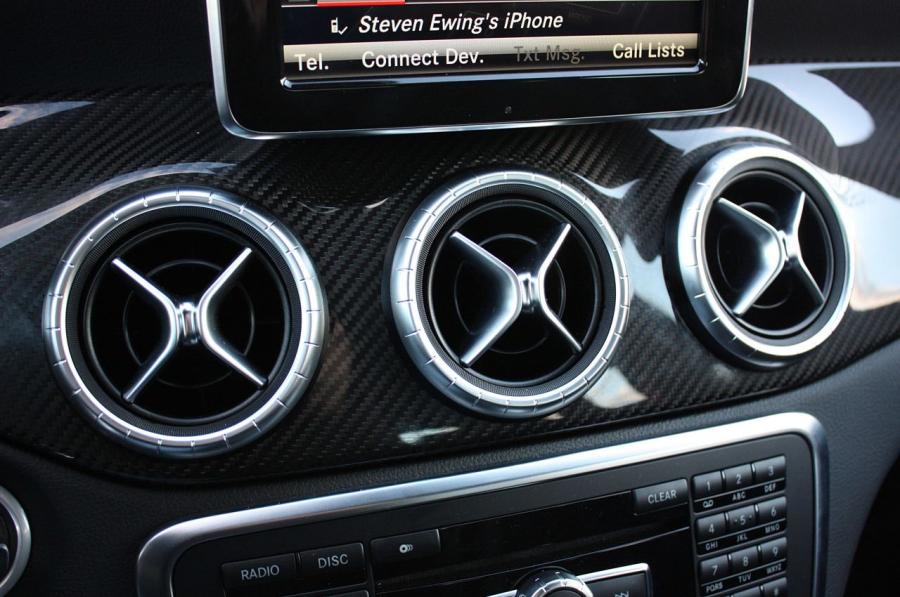  Mercedes-Benz CLA45 AMG 2014 года  (фото 97 из 110)